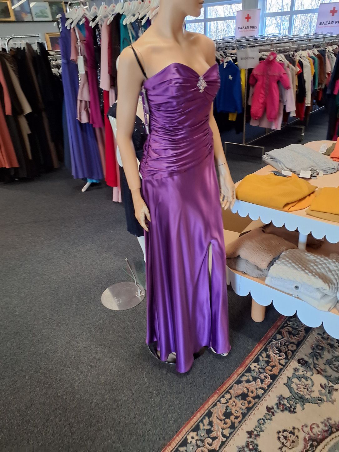 Ny kjole - Alfred Angelo